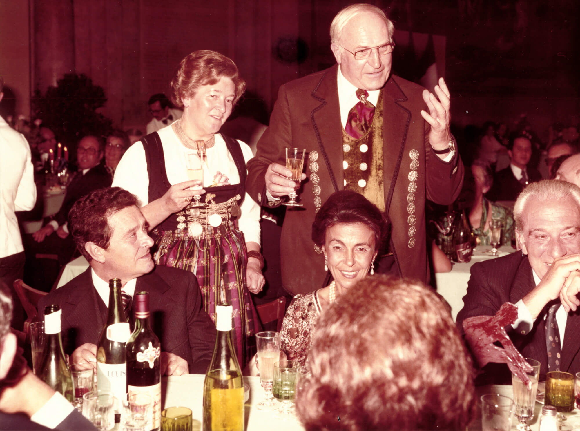 Krä Alois with wife and friends